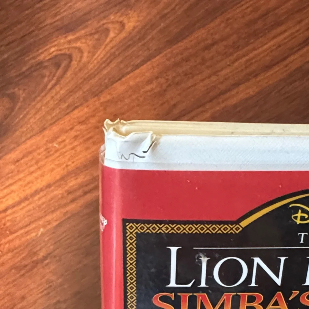 Disney The Lion King II: Simba's Pride Red VHS